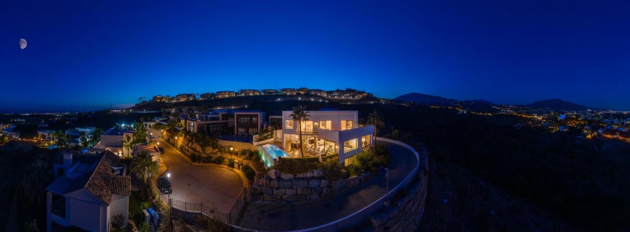 Vacation Marbella I Villa Paraiso The View, Infinity Heated Pool, Sea View, 24-7 Security, Golf Courses Estepona Ngoại thất bức ảnh